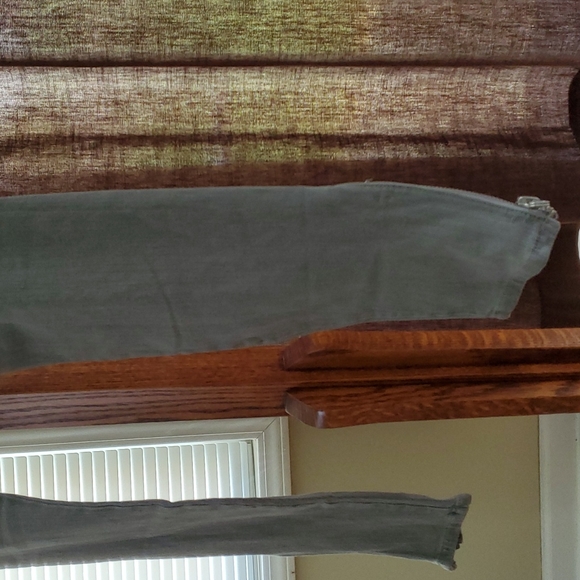 JOE'S WOMEN'S RIPPED THE JEAN LEGGING PANT SIZE L2 - Picture 9 of 15